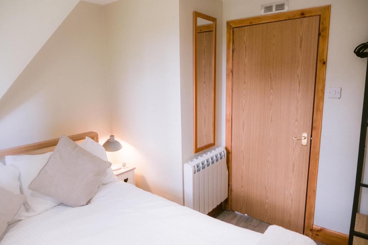 Bright Star Lodge Spean Bridge Eksteriør billede